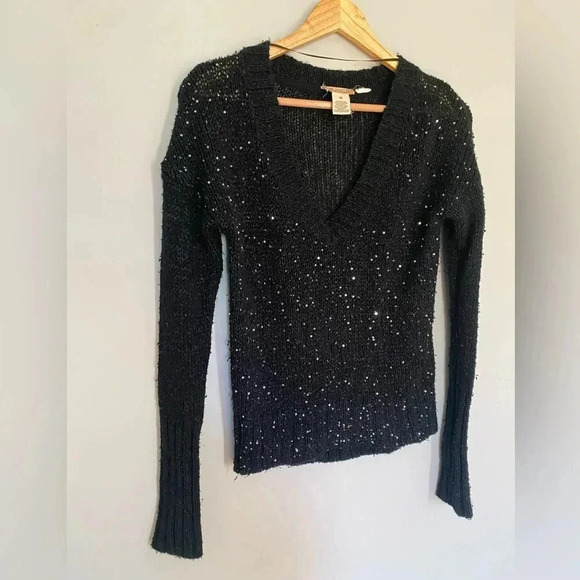 Mudd Black Sequined Sweater Size Medium in Junior’s - Picture 5 of 5